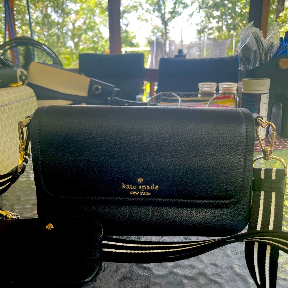 Black Kate Spade Crossbody